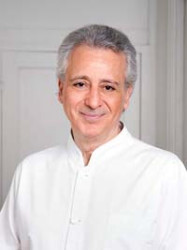 Dr. Therapist Christophe