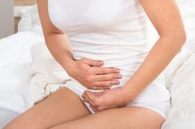 Lower abdominal pain is a symptom of pelvic varicose veins